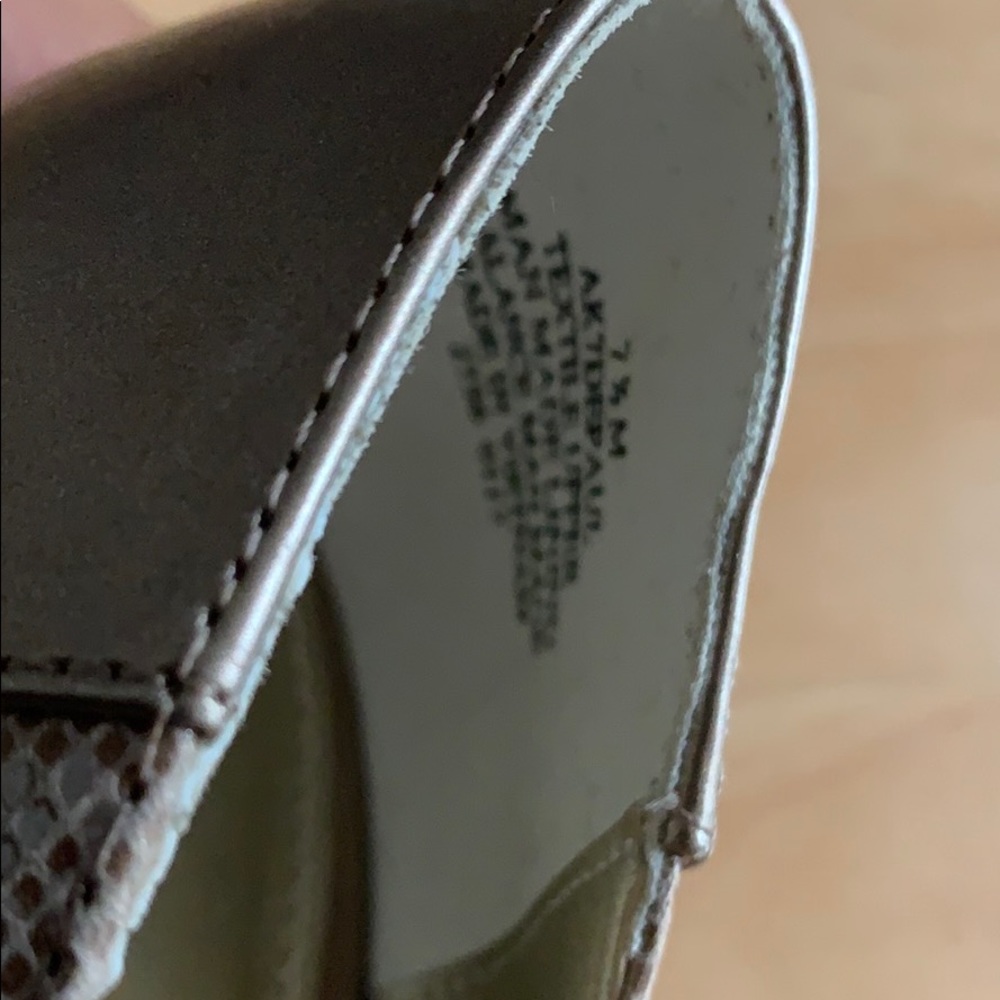 Anna Klein Heels - image 3